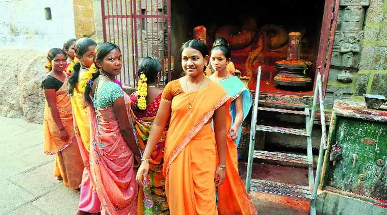 tamil-women