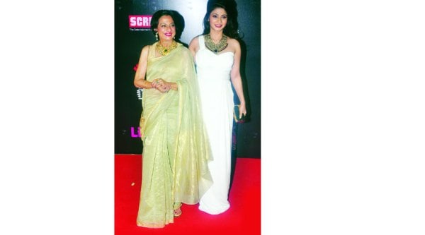 Tanisha Mukherji & Tanuja 