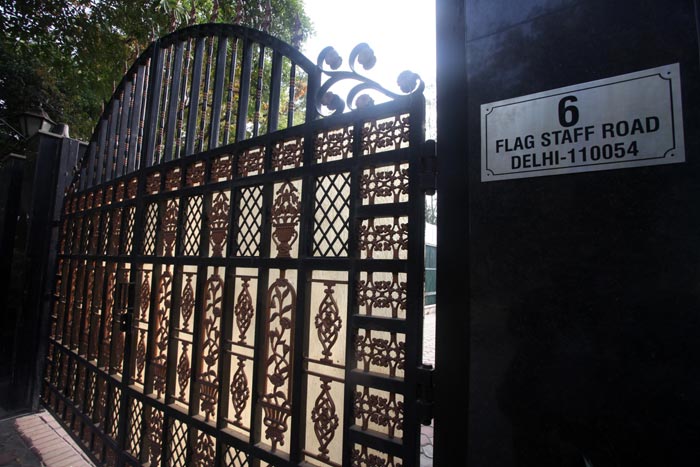 arvind kejriwal, arvind kejriwal delhi bungalow, arvind kejriwal residence