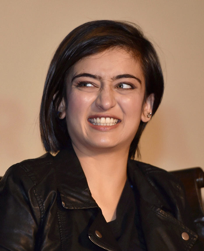 amitabh bachchan, shamitabh, dhanush, akshara haasan