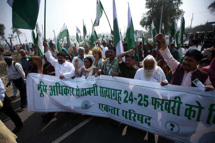 Anna Hazare, Anna protest, Land Acquisition Act