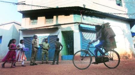 burdwan blast, burdwan bomb blast case, mamata in banglaesh, mamata banerjee, Burdwan blast, NIA, bangladeshis arrested, kolkata news, national news, nation news, world news, Hasina Sheikh