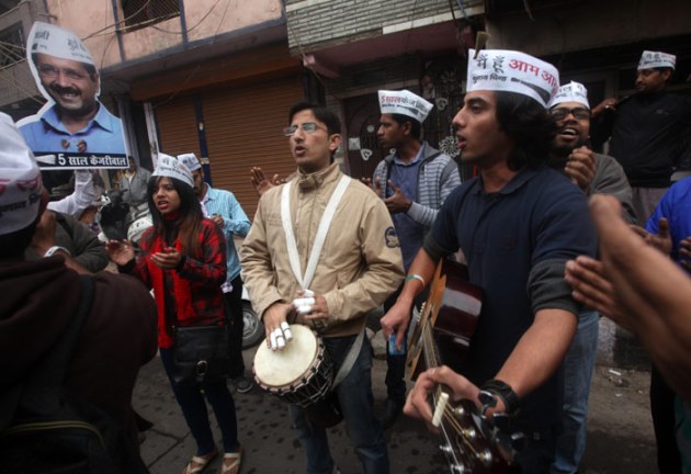 aap, aap volunteers, aap manifesto