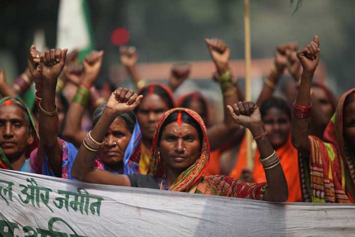 Anna Hazare, Land Acquisition Act, Congress, Digvijay Singh, Ajay Maken, Deepender Hooda