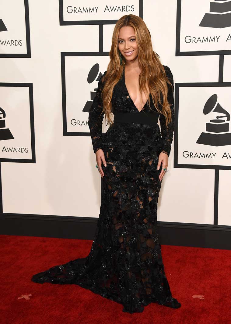 A mix of traditional and audacious on the Grammy red carpet