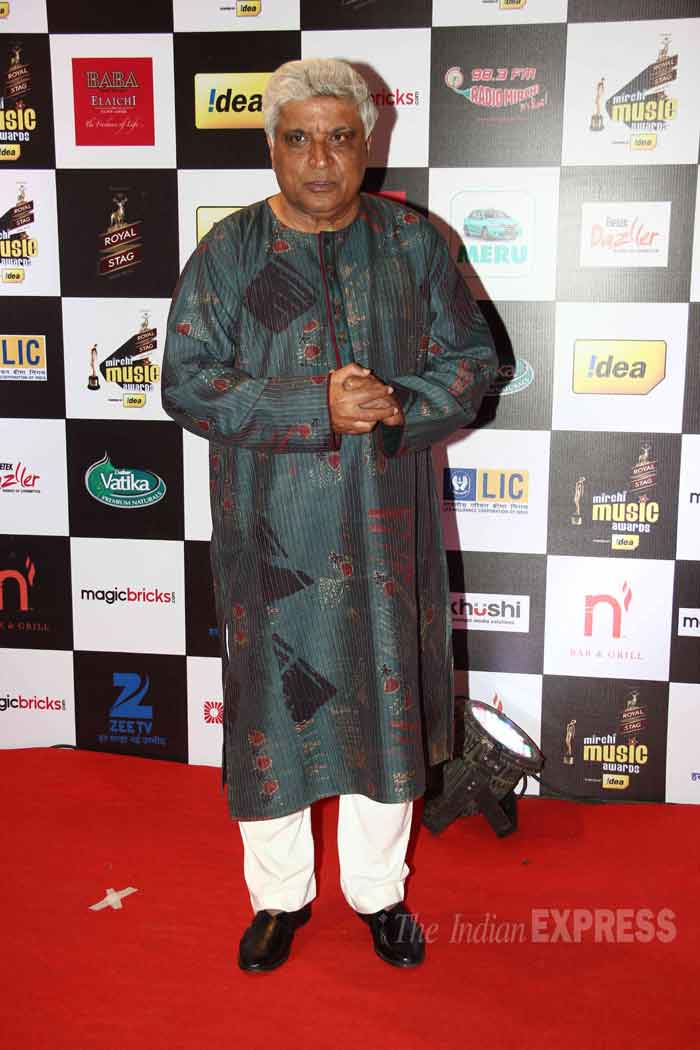 javed akhtar