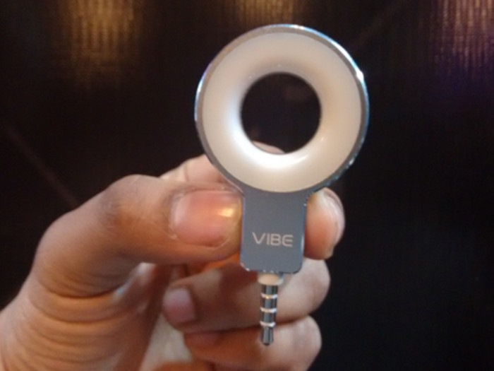 Lenovo Vibe Xtension Selfie Flash, Lenovo Vibe Xtension Selfie Flash price