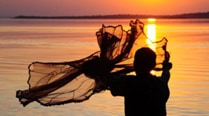 Pakistan releases 172 Indian fishermen