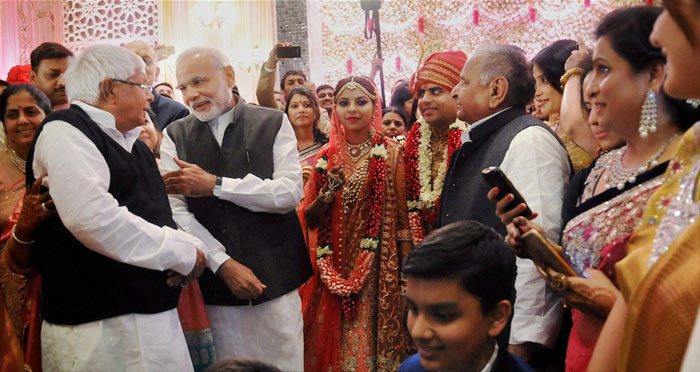 PM Modi, Narendra Modi, Lalu Prasad yadav, Mulayam Singh Yadav, Raj Lashkmi, Tej Pratap Singh wedding, Janata Parivar Wedding, Akhilesh Yadav