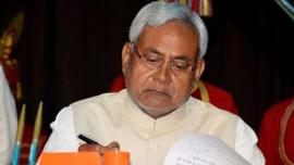 Nitish Kumar, Bihar CM nitish, Samajwadi Party, SP grand alliance, janata parivar, janata party, SP walk out, Samajwadi Party walk out, nitish kumar, lala Prasad, nitish lalu, bjp, nitish bjp, latest news, bihar, bihar polls