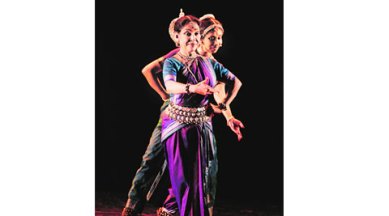 talk, art, music dance, madhavi mudgal, alarmel Valli, Odissi, Bharatnatyam