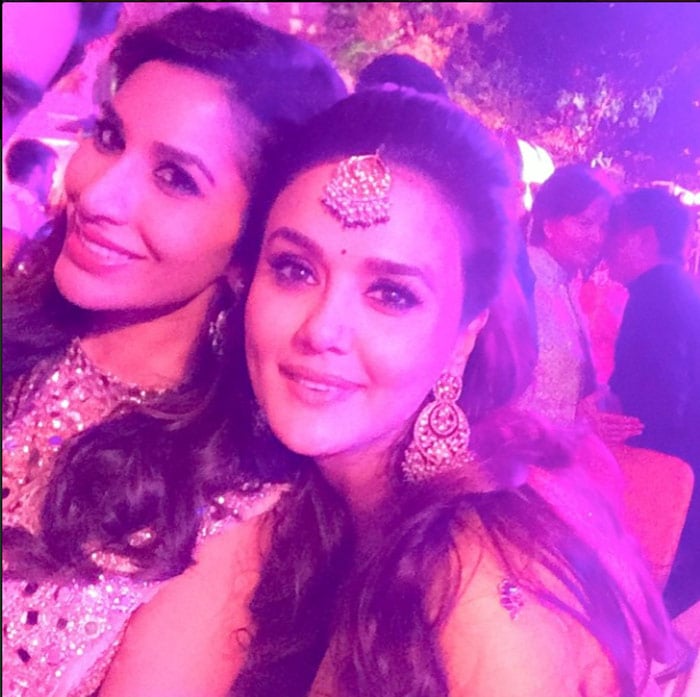Preity Zinta, Sanjay Hinduja Wedding, Sophie Choudry