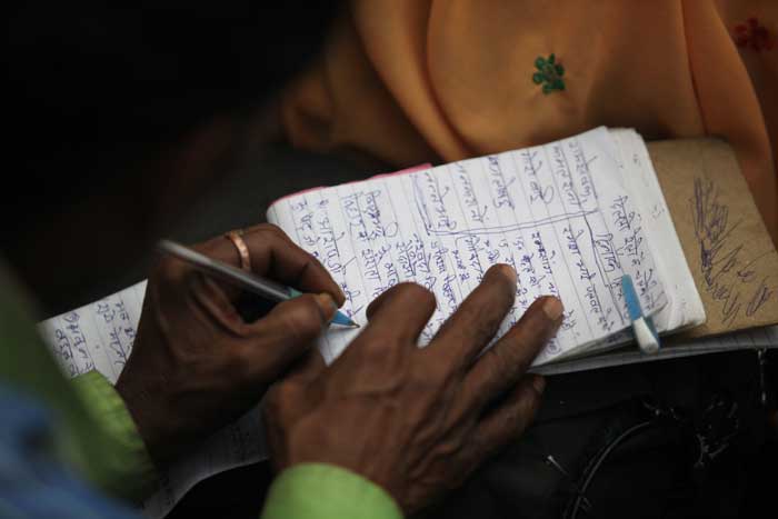 Anna Hazare, Land Acquisition Act, Congress, Digvijay Singh, Ajay Maken, Deepender Hooda