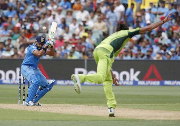 india pakistan, india pakistan match photo, india vs pakistan, india pakistan match, india pakistan match photos, match pictures ind pak, india pakistan world cup, india pakistan world cup gallery, india pakistan gallery, cricket news, cricket