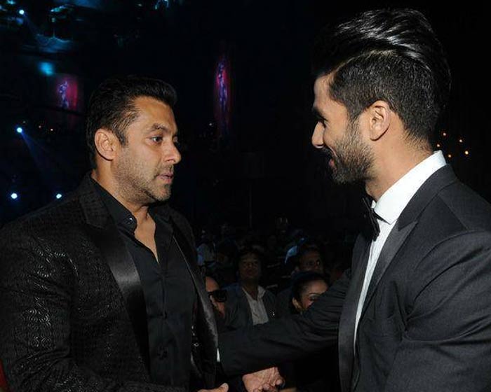 Candid moments from Filmfare Awards 2015 | Entertainment Gallery News