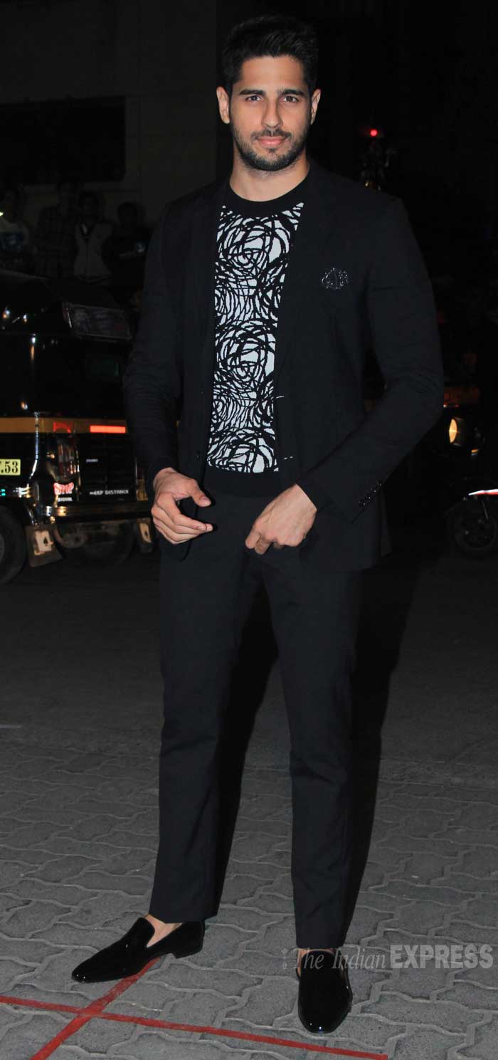 sidharth malhotra, sidharth at filmfare awards
