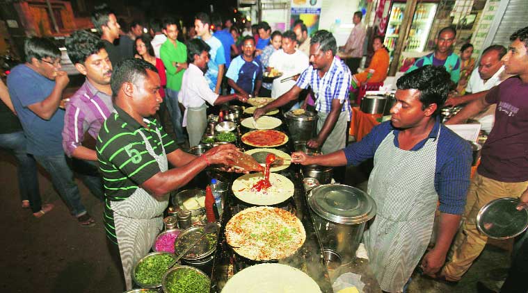 Reddy’s sells close to 1,500 dosas every weekend. (Source: Express Photo  by  Vasant Prabhu)