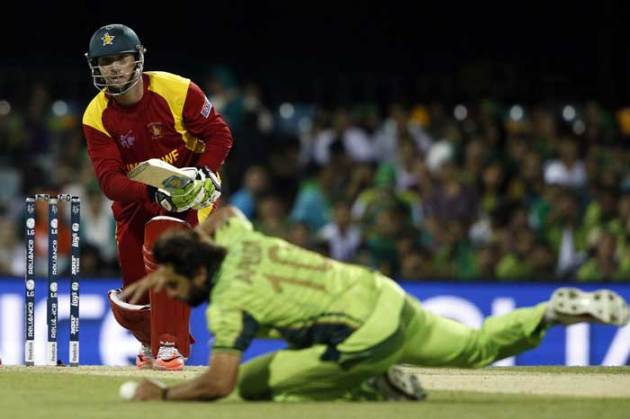 Pak vs Zim, Zim vs Pak, Pakistan vs Zimbabwe, Zimbabwe vs Pakistan, Pak vs Zim Photos, Pakistan Zimbabwe Photos, World Cup 2015, Cricket World Cup, Cricket World Cup 2015, World Cup 2015 Photos, Cricket Photos, Cricket