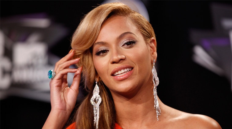 beyonce, beyonce knowles, chris brown, beyonce jealous, jealous song, chris brown beyonce