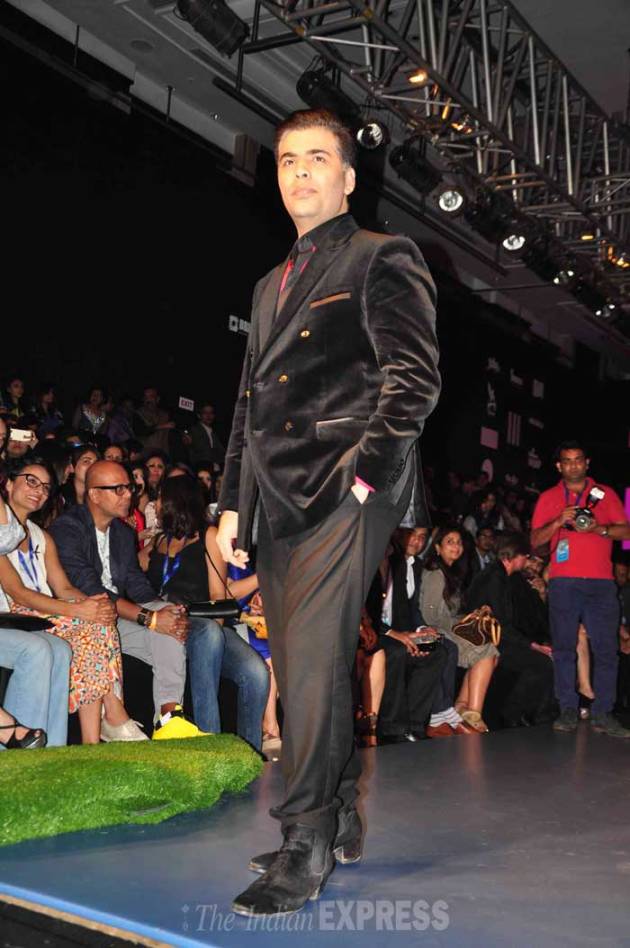 shah rukh khan, srk, srk gauri khan, gauri khan, adhuna akhtar