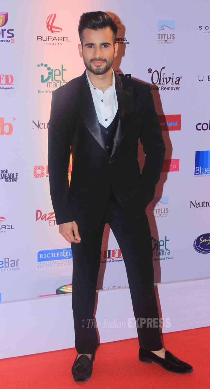 karan tacker