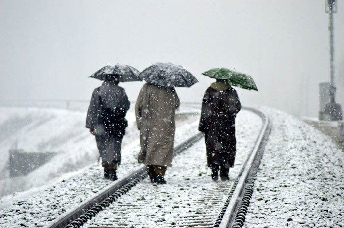 J&K Snowfall, JK snowfall, Jammu and Kashmir snowfall, snowfall in kashmir, kashmir snowfall, snowing kashmir, jammu and kashmir, snowfall in J&K, J&K snowfall