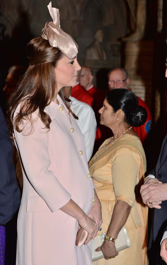 royal baby, royal baby girl photos, kate middleton photos, photos royal baby, photos kate middleton, prince williams daughter photos, royal daughter photos, britain royal baby, britain royal baby photos, UK news, Europe News, World News