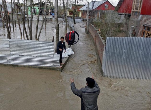 Kashmir Floods Many Feared Dead Normal Life Hit In Landslide And