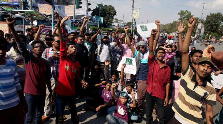  Lahore church blast, Lahore blast, lahore, Lahore suicide attack, Lahore bomb blast, Pakistan church attack, Pakistan christian attack, Lahore church attack, Youhanabad bomb blast, Christian locality Lahore, World latest news