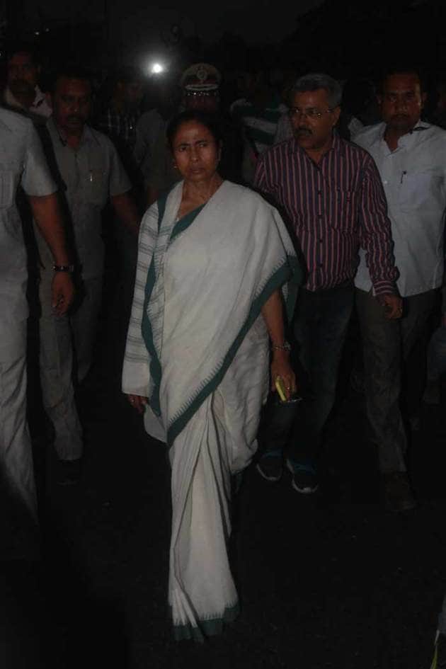 nun, nun gang rape, nun rape. malda nun rape, mamta banerjee, mamata banerjee nun rape, mamata banerjee blocked, mamata banerjee convoy blocked, malda nun, malda convoy blocked, malda nun gangrape, malda gang rape