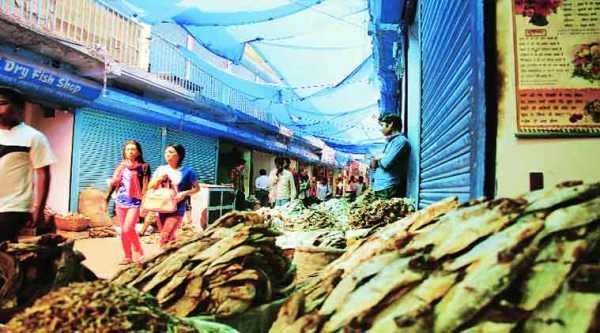Many fish shops are owned by migrants from Bihar, some of whom came three decades ago.