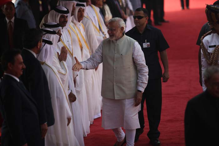 Qatar, Emir Sheikh Tamim Bin Hamad, India, Ceremonial reception, Rashtrapati Bhavan, New Delhi, Express Photo, Narendra Modi, Prime Minister Narendra Modi, PM Modi, Sushma Swaraj, Sushma, External Affairs Minister, External Affairs Ministry, India news, Nation news, Qatar news, News