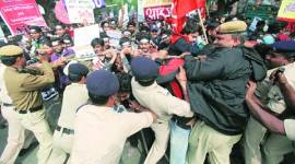 protest, students protest, Central universities Act, UGC, CBCS, delhi news, city news, local news, delhi newsline