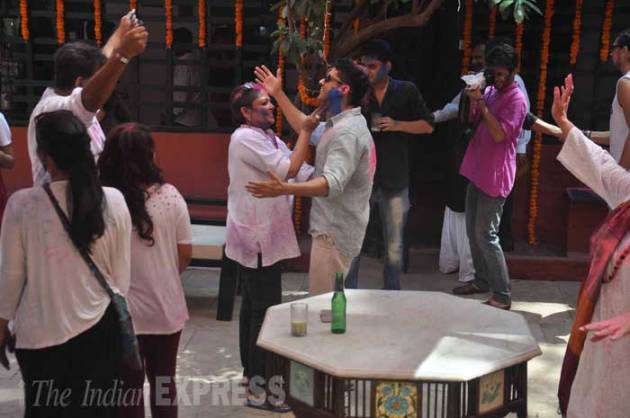 holi, farhan akhtar holi, akhtars holi