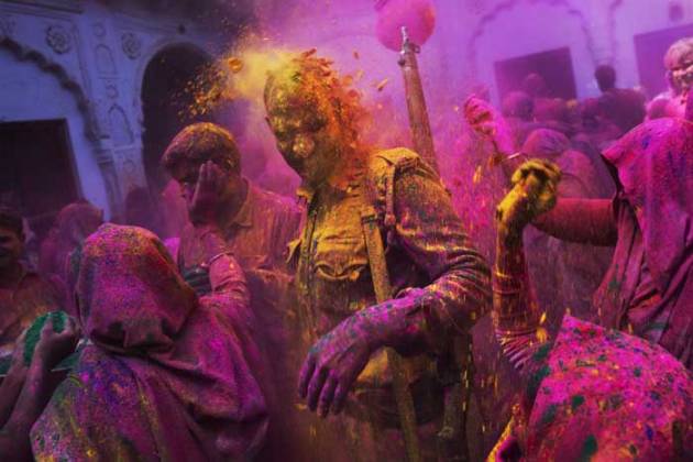 Holi, Holi celebrations, Vrindavan Holi