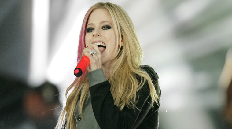 I Thought I Was Dying Avril Lavigne On Lyme Disease Music News The 