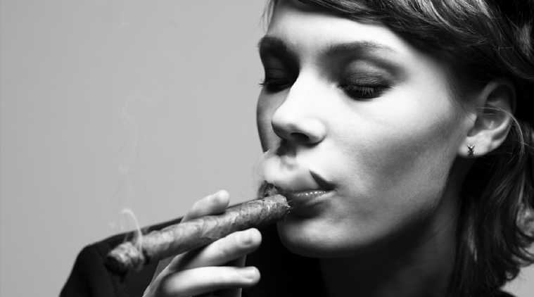 Cigar Smoking Not A Safe Alternative Lifestyle Newsthe Indian Express 