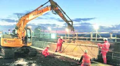 crane crushed man, man death, accident, delhi police, delhi news, indian express