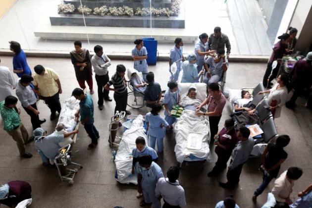 earthquake, delhi earthquake, earthquake india, earthquake epicentre, earthquake nepal, earthquake in india, earthquake tremors, earthquake in delhi, earthquake north india, earthquake pictures, earthquake damage, earthquake damage, earthquake causalties