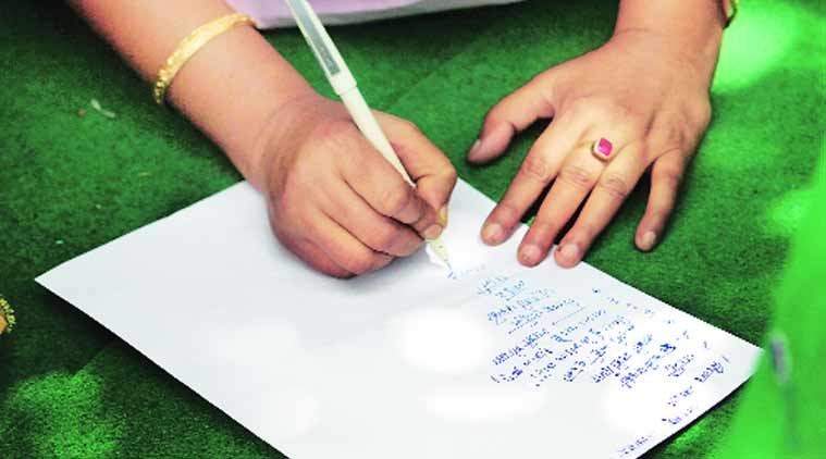 AAP, AAP farmer, farmer suicide, Gajendra Singh,. Gajendra Singh suicide, Yogendra Yadav, Prashant Bhushan, delhi news, city news, local news, delhi newsline, Indian express