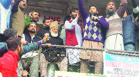 Geelani, Mirwaiz, Yasin share stage, call for unity among separatists |  India News,The Indian Express