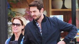 Jennie Garth, Dave Abrams