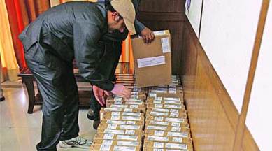Akhilesh, Samajwadi Party, Akhilesh Yadav, Government of Uttar Pradesh, Laptop, CBSE, ICSE, National news, news