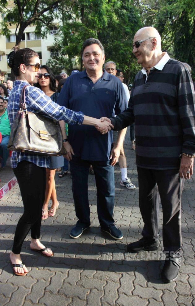 Neelam Kothari, Rishi Kapoor