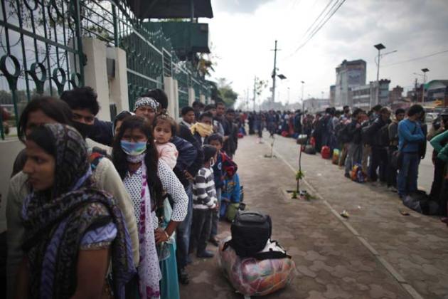 Nepal earthquake: Angry citizens protest against slow rescue operations ...