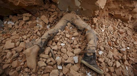 LIVE: Nepal govt declares state of emergency as quake death toll rises over 1300