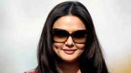 preity zinta, preity zinta ipl, preity zinta relationship, preity zinta boyfriend, preity zinta dating, preity zinta films, preity zinta news, preity zinta pictures, preity zinta movies