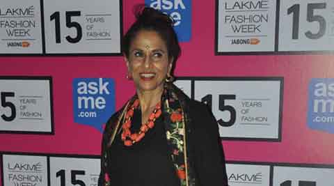 Shobhaa De, Shobhaa De tweet, Shobhaa De fat police Twitter, Shobhaa De trolls policeman, Mumbai police Shobhaa De, Daulatram Jogewat, Daulatram Jogewat Shobhaa De, India news