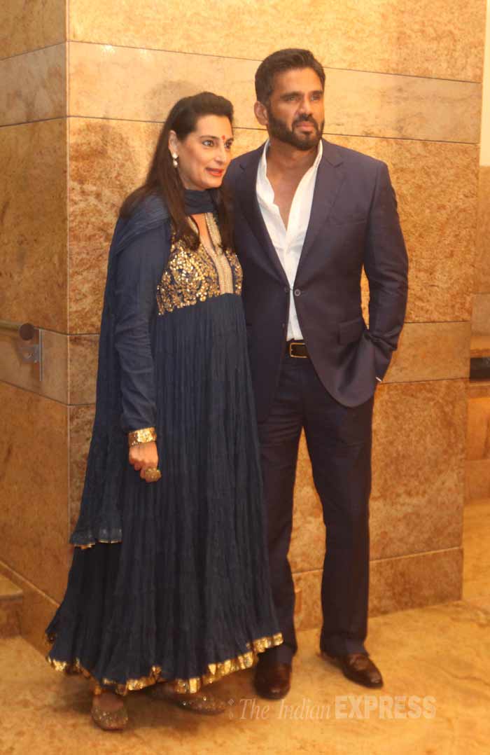 suniel shetty, mana shetty
