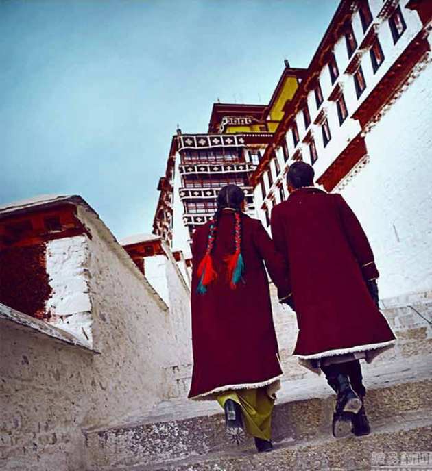 Tibetan couple, tibetan couple photos, tibetan couple wedding photos, tibetan couple photo shoot, tibetan couple wedding photo shoot, trending, china trending, World News